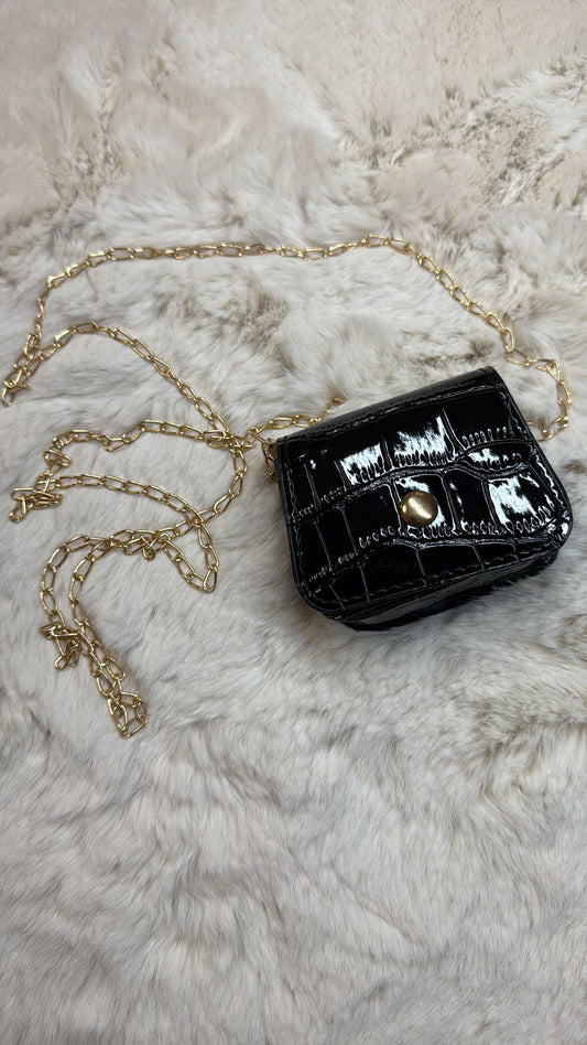 Mini Cartera Cocodrilo con Cadena Dorada